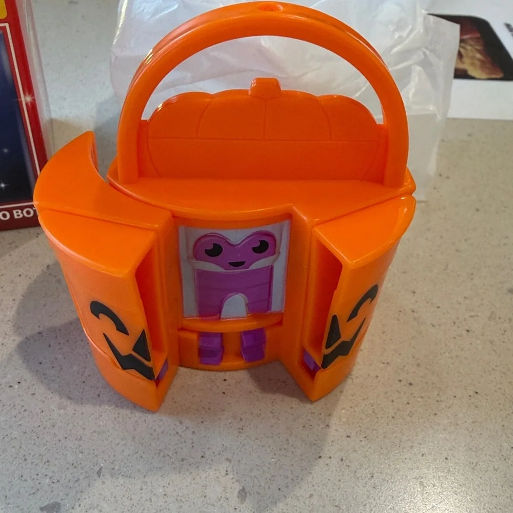 2026 McDonald’s Happy Meal Toy - Changeables Boo Bot